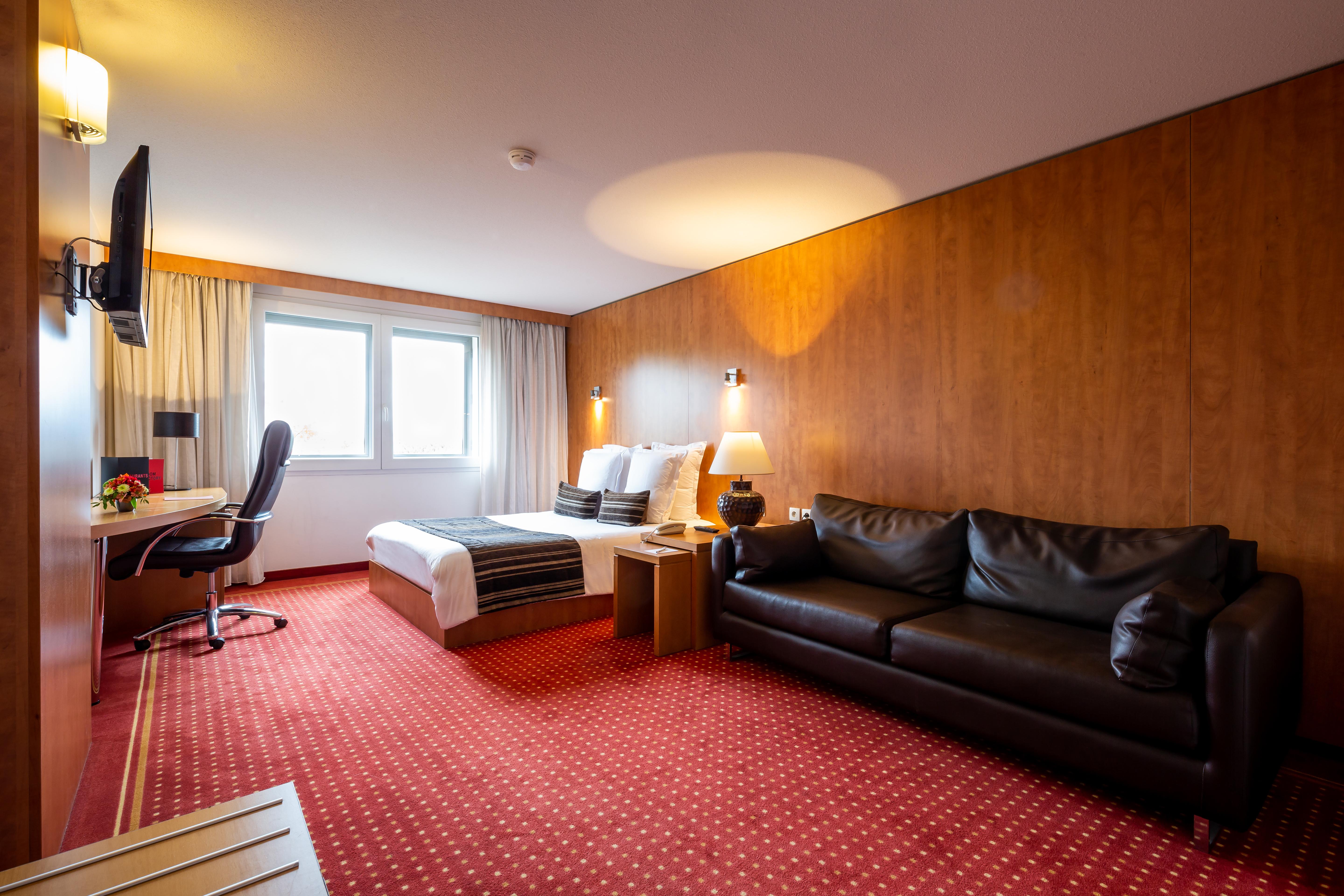 Le M & Spa Bordeaux Aeroport By Hotels & Preference Mérignac Εξωτερικό φωτογραφία