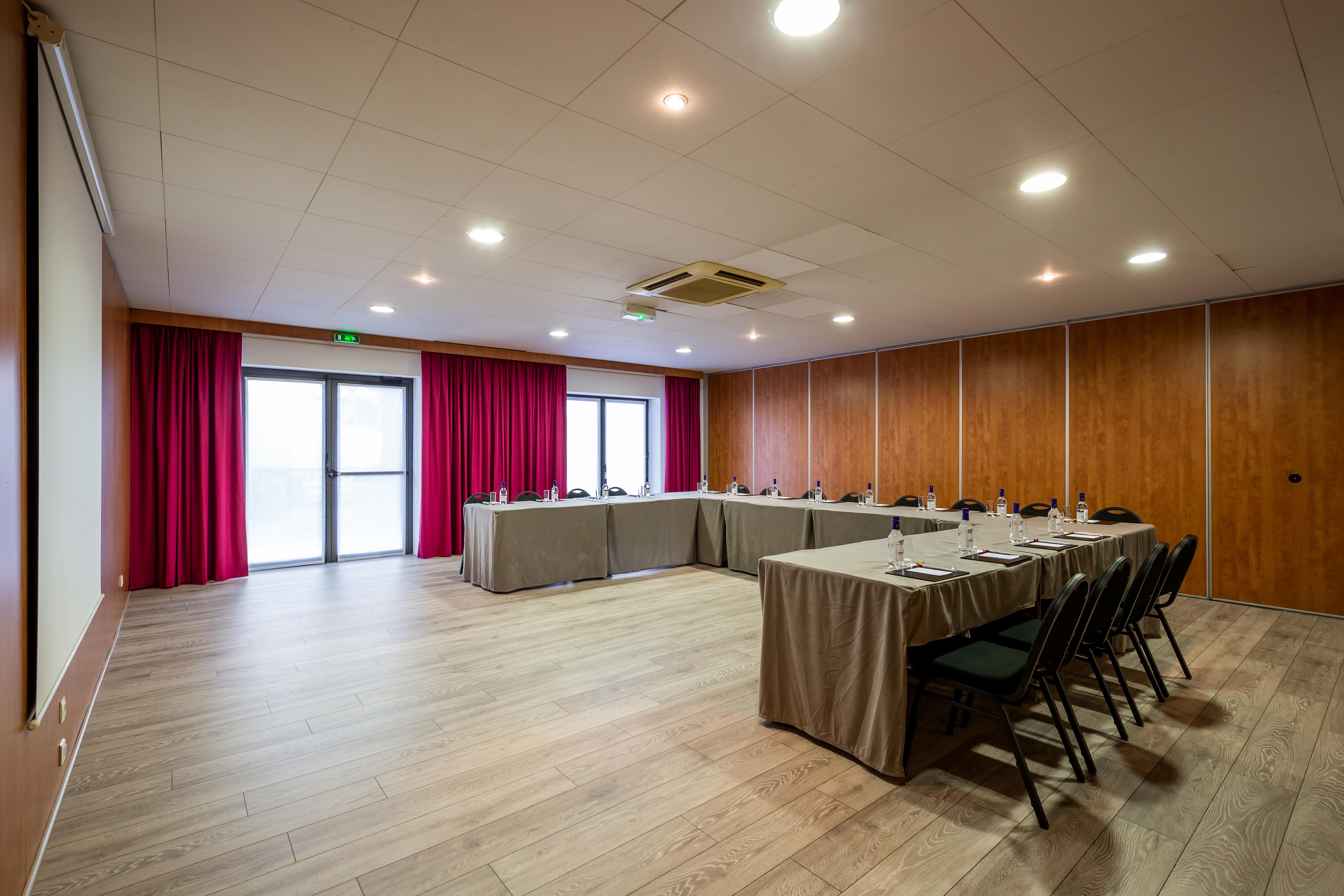 Le M & Spa Bordeaux Aeroport By Hotels & Preference Mérignac Εξωτερικό φωτογραφία